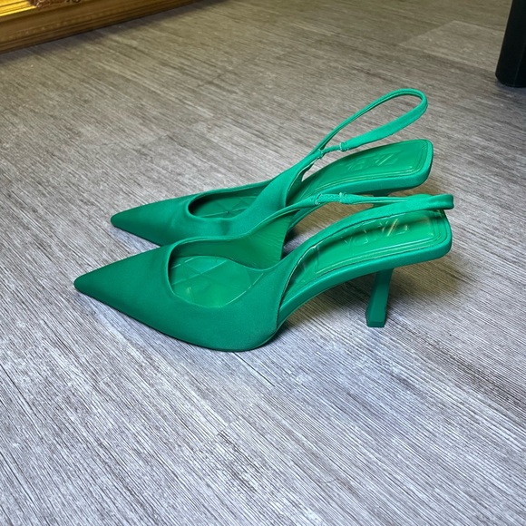 Zara Slingback Pumps - Picture 3 of 5